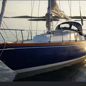  Båthotell Husbaten Vega 1