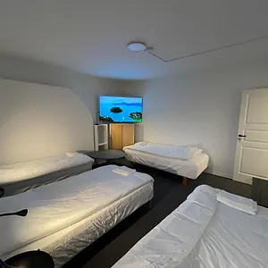  Vandrarhem Office