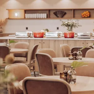 4* Hotel Odin